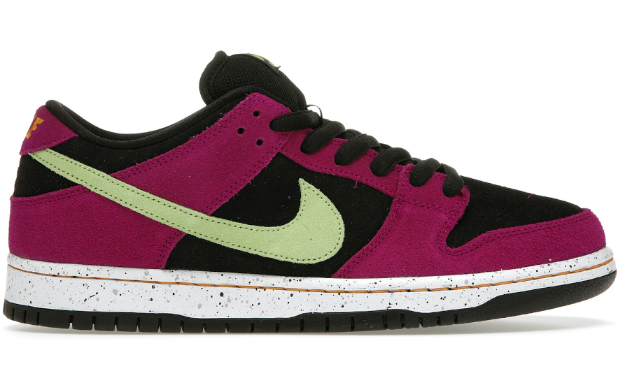 NIKE - SB Dunk Low ACG "Red Plum" - THE GAME